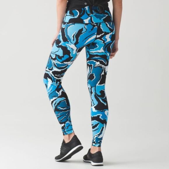 Lululemon Wunder Under High Rise Yoga Pants Leggings Beach Blanket Blue Ice sz 6 - Picture 2 of 10